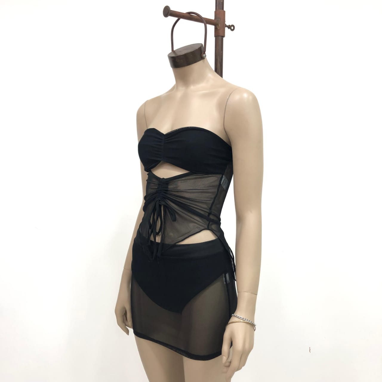 STRAPLESS TULL